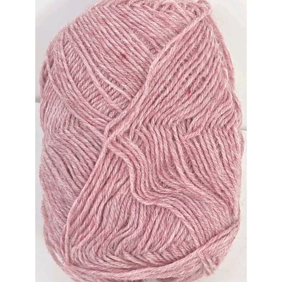 Scrum Knitting Yarn Thread Color #044 Lot U Lite Pink Lot of 10 U327 - Picture 7 of 10